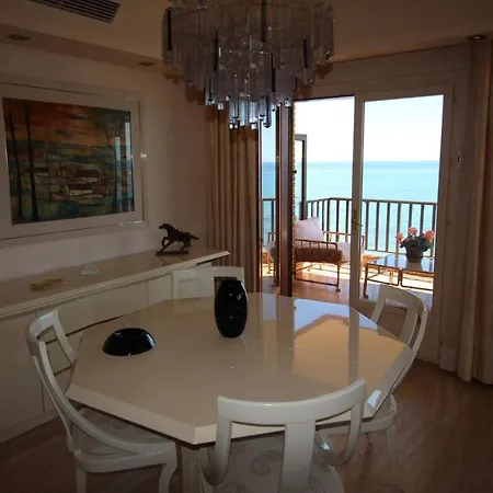 Сasa de vacaciones Bungalow Torre Del Mar 1